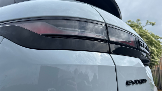 Land Rover Range Rover Evoque 2.0 D200 Hoxton Edition 5dr Auto Diesel Hatchback - Image 19